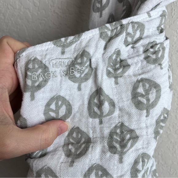 HALO SleepSack Swaddle Small S 3-6M Cotton Muslin Adjustable Gray Leaf - Picture 5 of 10